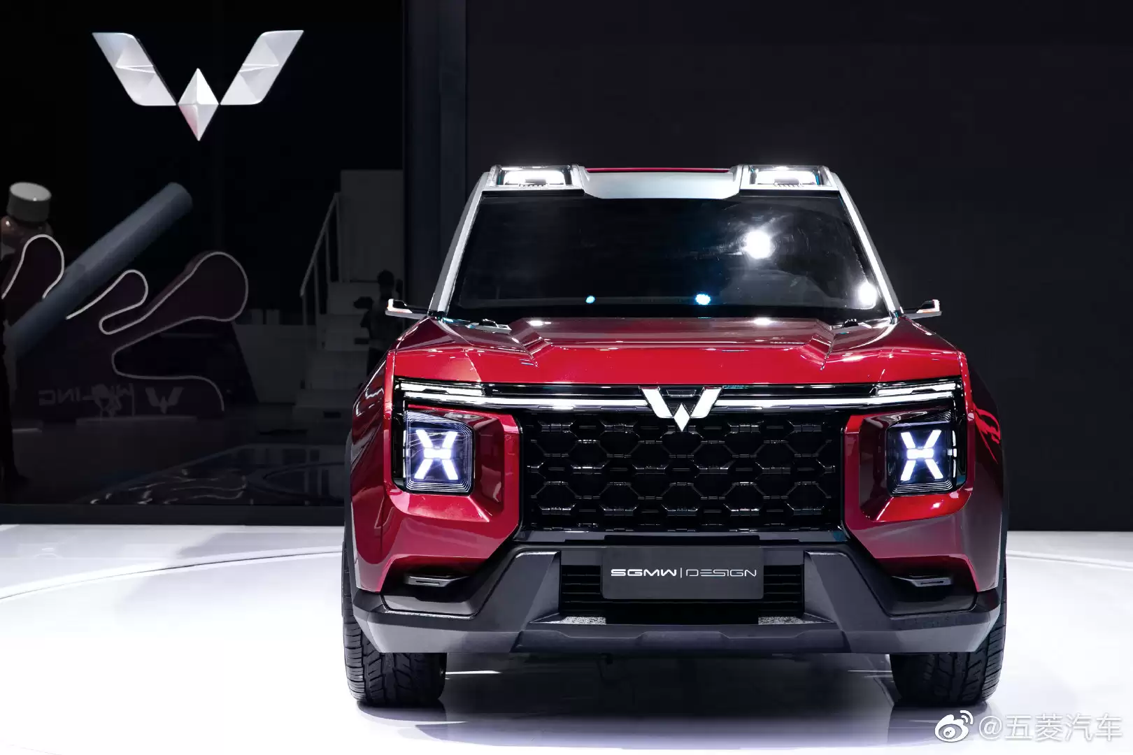 五菱“宏光侠”量产版实车曝光：爆料称命名为星光560，集齐油电混三动力