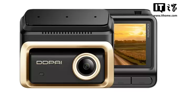 盯盯拍 Z90 Master 旗舰行车记录仪发布:1599 元起,前后三录、可选红外