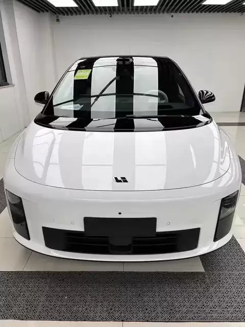 理想i6/L7购车指南：ATX隐形车衣推荐与二手车行情分析