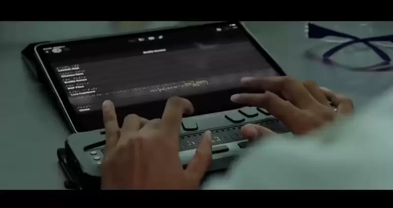 苹果发布《我并不出众》音乐视频,展示辅助功能助力学生平等学业 苹果发布《我并不出众》音乐视频,展示辅助功能助力学生平等学业