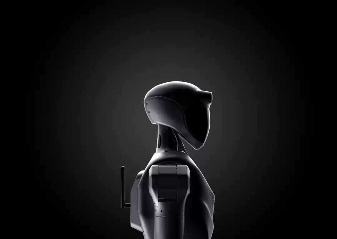 阿童木天兵一号 ATOM01 人形机器人迭代升级发布:热插拔灵巧手,170TOPS 端侧算力