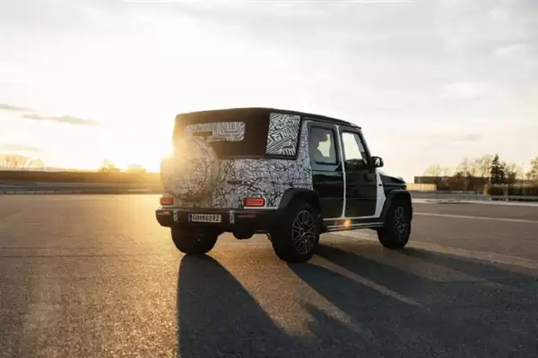 顶奢敞篷回归！全新奔驰大G敞篷版开启路测