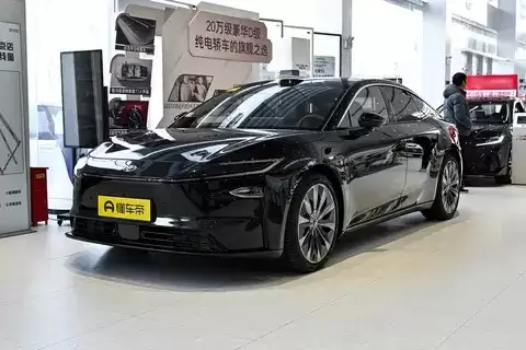 广汽丰田铂智7开启预订，2026年上市