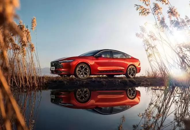 拉高同级性能标准 福特新蒙迪欧上市14.98万元起