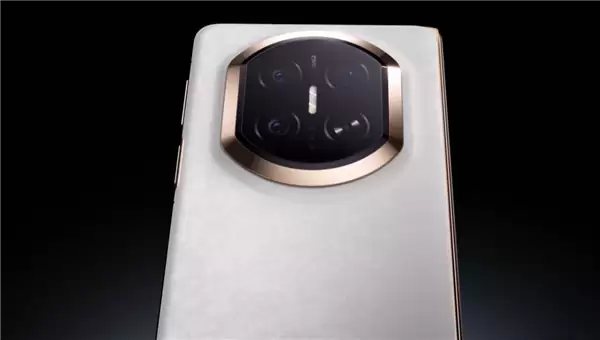 折叠机皇！华为Mate X7今日开售：全系麒麟9030 Pro 12999元起