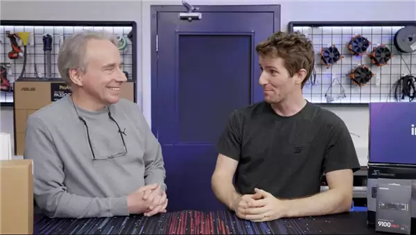 林纳斯谈系统稳定性:硬件才是崩溃主因