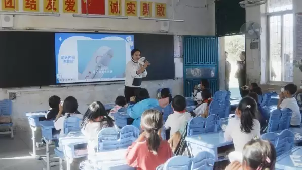 科技赋能口腔健康，公益助力乡村振兴 笑容加一支小牙刷阳山行温暖启航