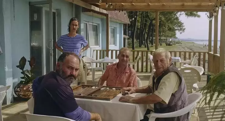 独家｜AWS 大中华区多重调整进行时：行业线洗牌，L8高管变动，降本式裁员