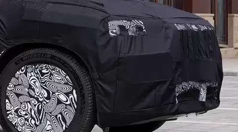 极氪8X谍照曝光！2026年发布，定位中大型SUV，配高阶智驾与三电机动力