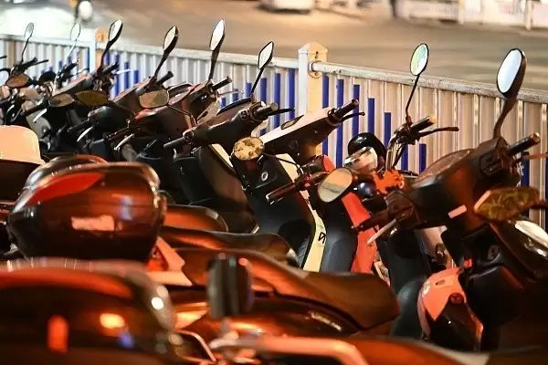 新国标电动自行车回应：提速不急刹，多数可载娃装后视镜