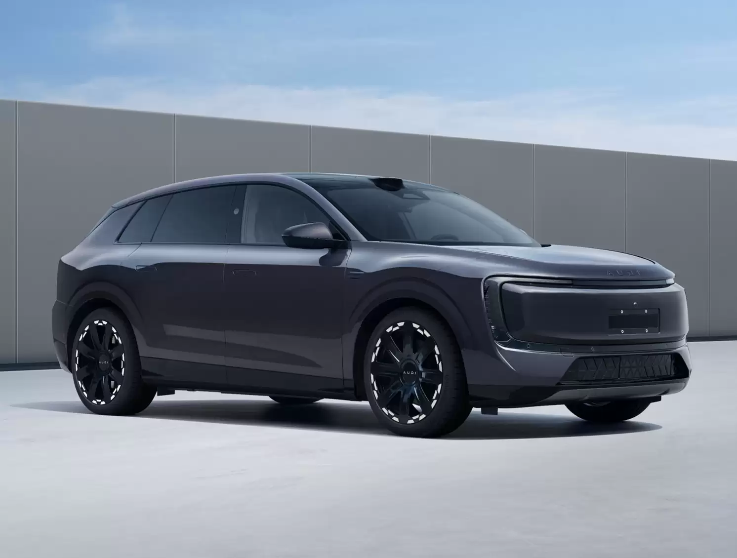 上汽奥迪E7X纯电SUV亮相，配激光雷达+三元锂电池