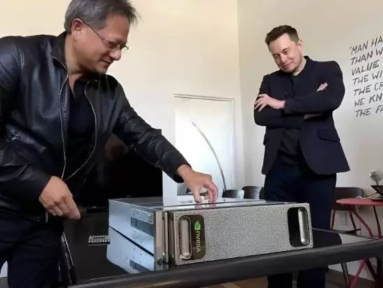 黄仁勋亲述DGX-1冷启动往事:马斯克与OpenAI如何拯救英伟达AI之路