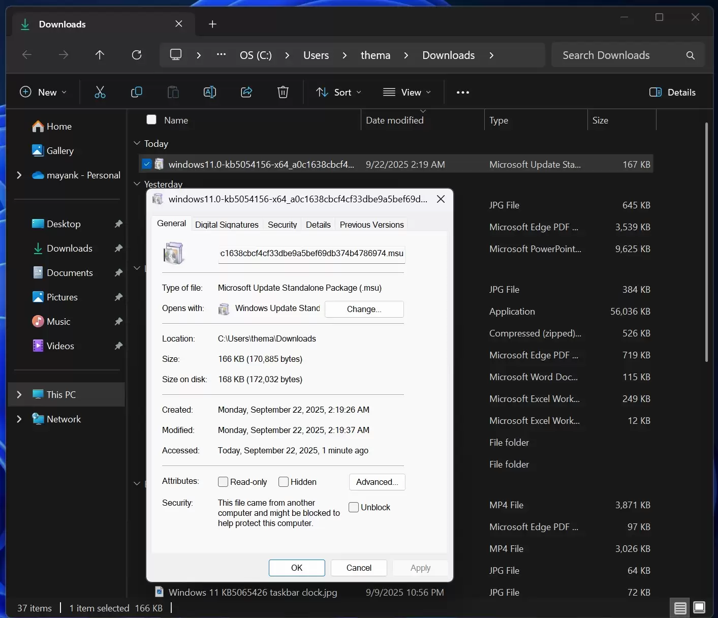 微软放开 Win11 25H2 升级:166KB 启用包、AI 智能推送,支持至 2027 年 10 月