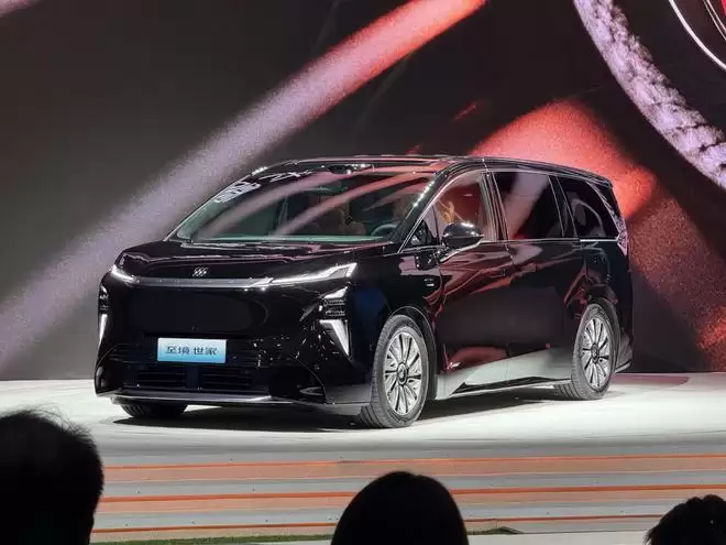 8屏座舱+五恒健康座舱 别克至境世家售43.99万起