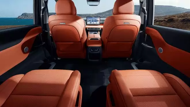 CLTC综合续航1420km 锐聚M8预售价16.98万起