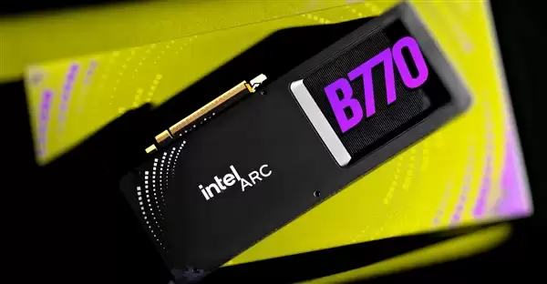 Intel显卡第一次冲击高端！功耗直达300W