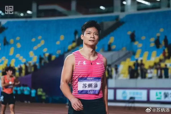 百米成绩9.83 亚洲飞人!苏炳添宣布正式退役