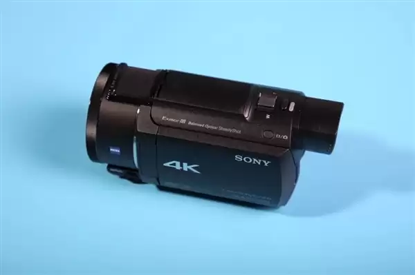 33.41万元起拍！拱北海关拍卖上千件电子产品：iPhone、Intel CPU、内存条等