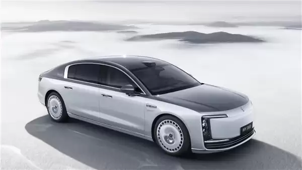 尊界S800 11月交付超2000台 连续三个月霸榜70万级豪华车销冠