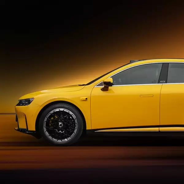 近5米!品牌史上最大 smart精灵6号官图发布:像小米SU7