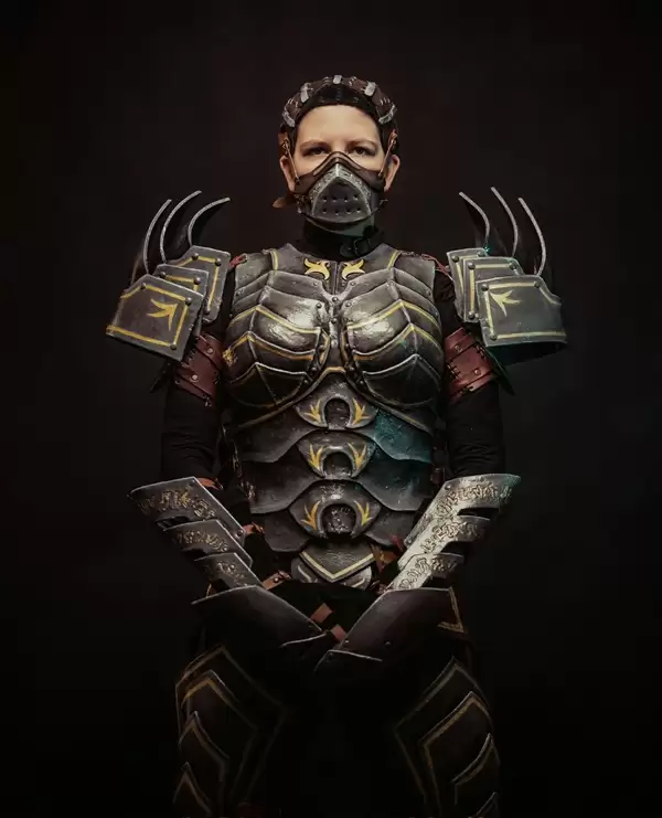 神秘雕像与拉瑞安新作相关