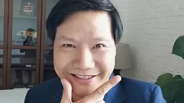 雷军新车曝光 小米炸翻全网