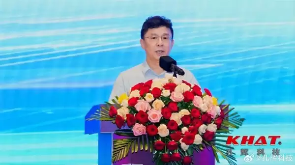 德国车企员工下午三点半下班 孔辉CEO郭川感慨：很震撼 坚信全球汽车未来在中国