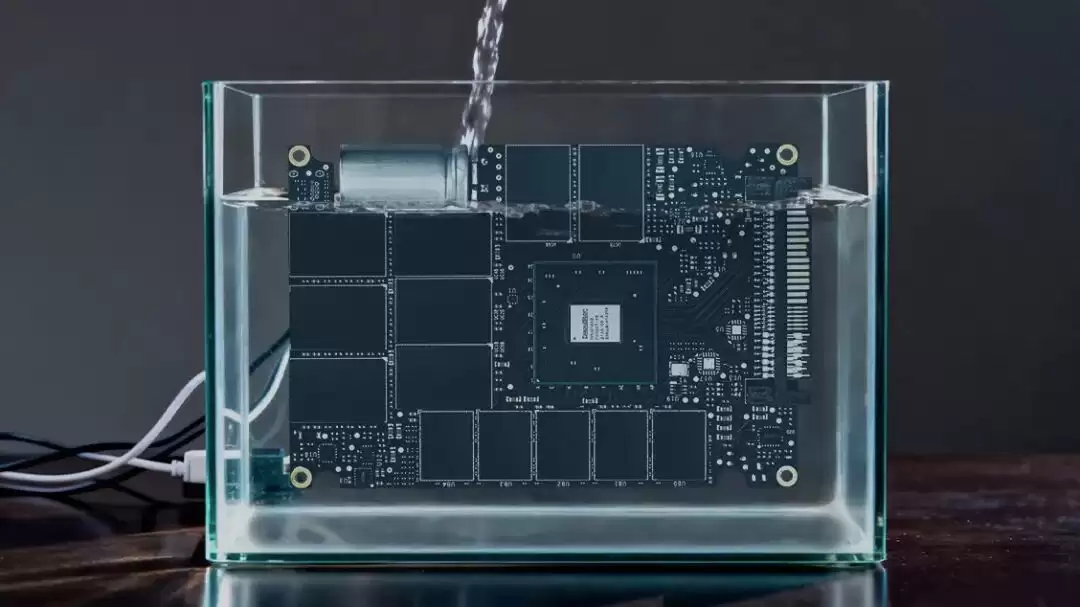 大普微浸没式液冷版蛟容 5 企业级固态硬盘实现正式应用落地