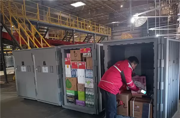 行业首创！京东物流极寒防护落地黑龙江：小姐姐买化妆品不怕冻了