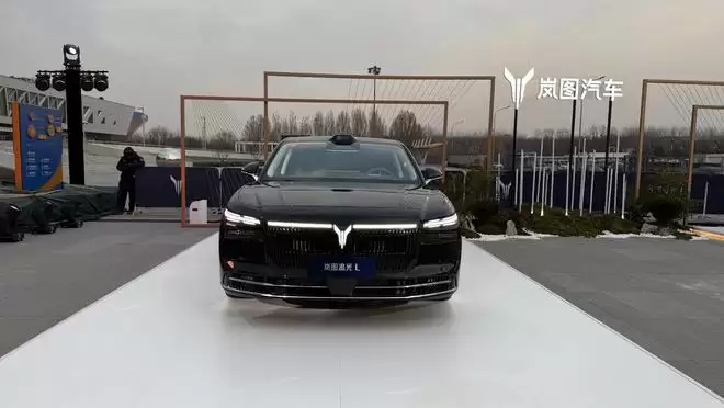 20.98万起！华为全家桶+800V上车 岚图追光L卖爆指日可待