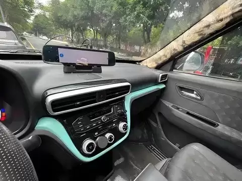 新能源车维修贵过买新车？车主陷养车困局