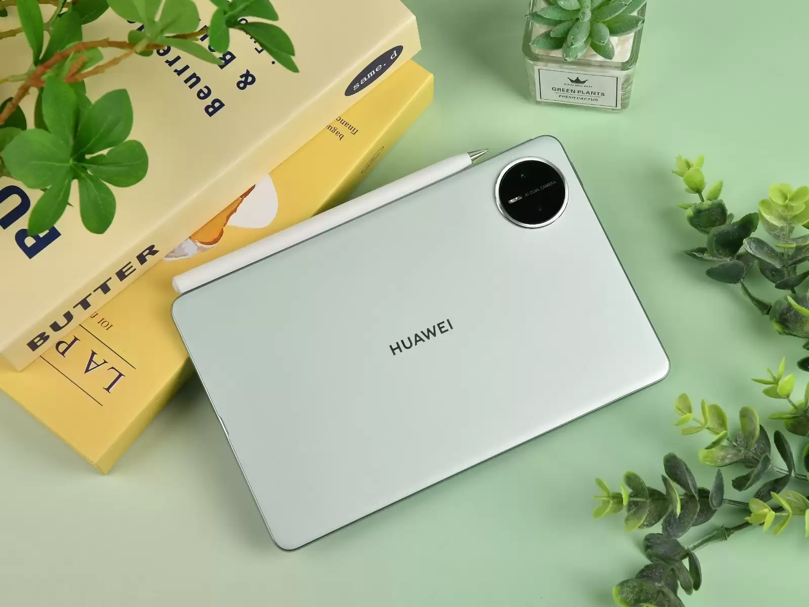 ZOL推荐2025年度便携平板电脑：HUAWEI MatePad Mini