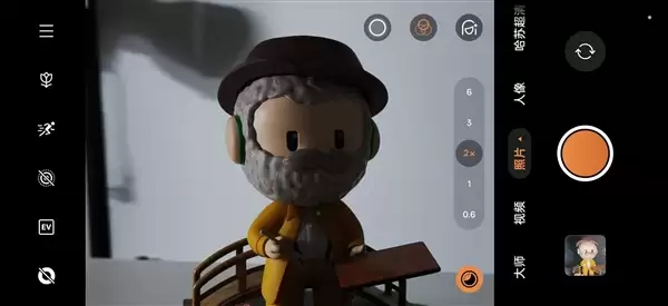 OPPO哈苏磁吸闪光环灯上手：199元闭眼入