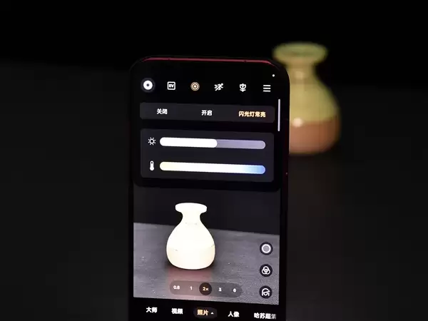 OPPO哈苏磁吸闪光环灯上手：199元闭眼入