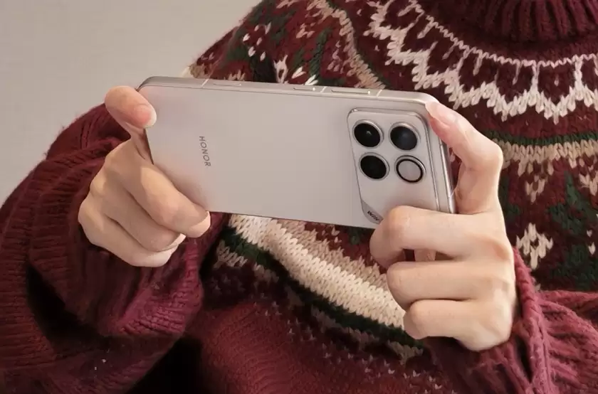 荣耀WIN系列新机首次曝光 主动散热风扇加持、本月发布 荣耀WIN系列新机首次曝光 主动散热风扇加持、本月发布