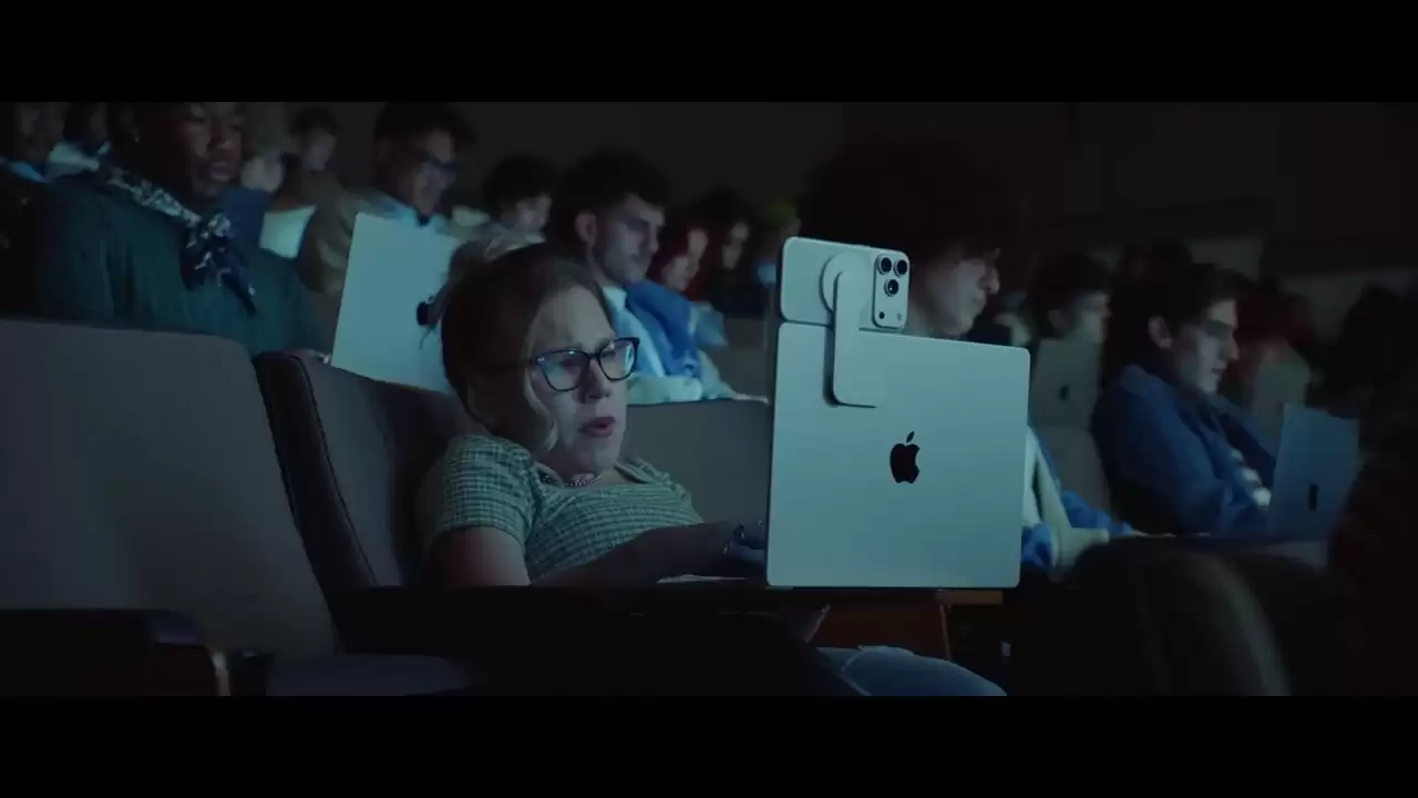 苹果发布《为每位学生而设计》宣传片:科技普惠让残障学生“无差别”融入大学生活