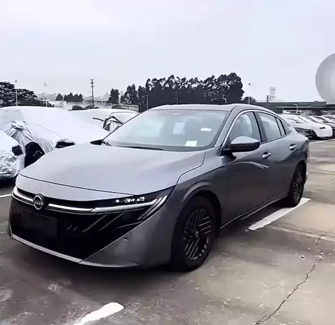 全新轩逸实车曝光：设计全面革新，2026年上市