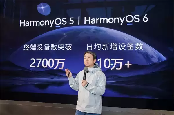 华为学堂鸿蒙主题月丨走进华为旗舰店探索 HarmonyOS 6 新体验