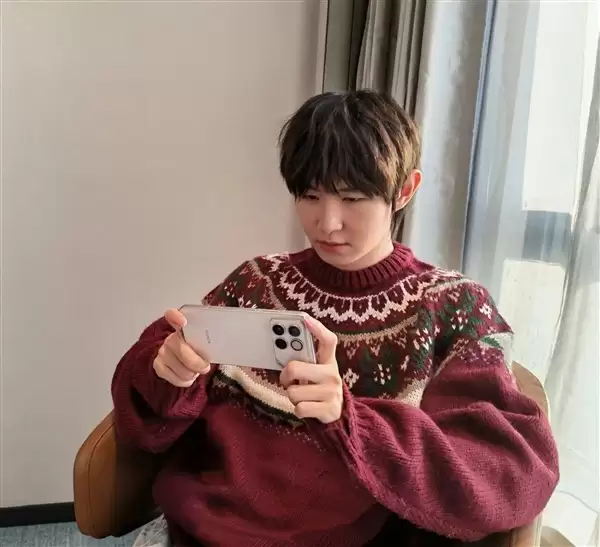 年度电竞神机!荣耀WIN系列官宣本月发布