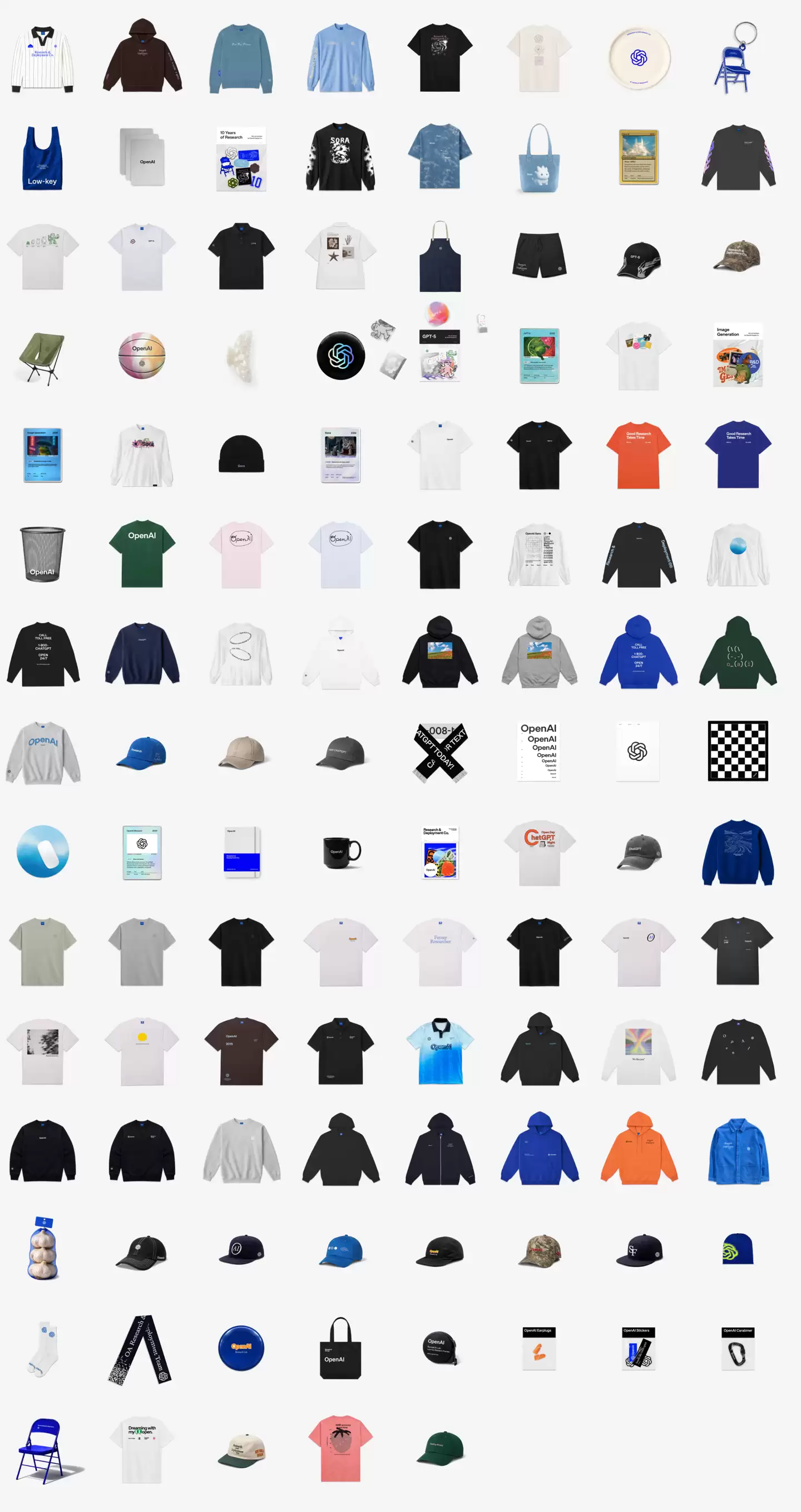 OpenAI 开始“卖周边”：帽子、T 恤、Sora 主题收藏卡……
