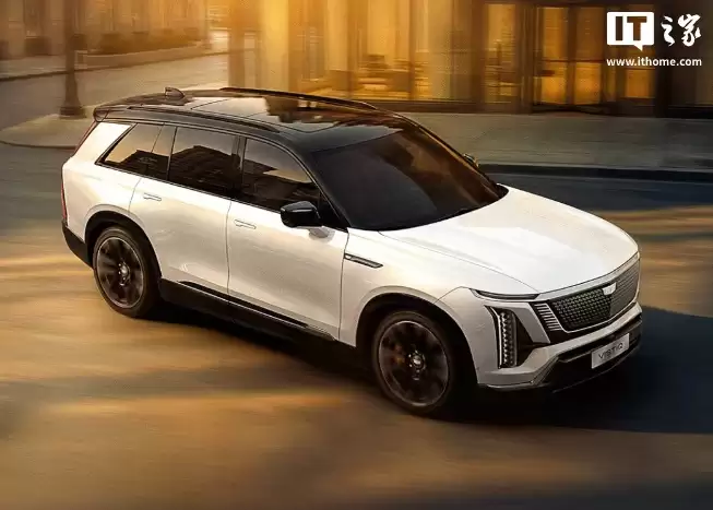 凯迪拉克 VISTIQ 纯电旗舰 SUV 官图公布,搭载 Momenta 智能辅助驾驶