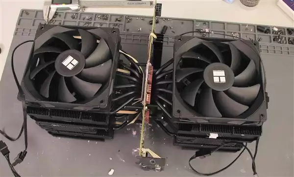 RTX 2060装上CPU塔式散热器：热点温度骤降35°C！