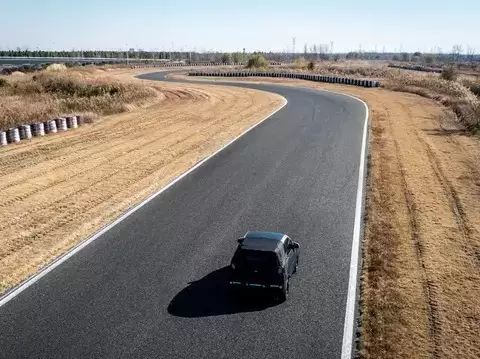 精灵6号逼近4米39，2026纯电For two重塑A00级驾驶乐趣