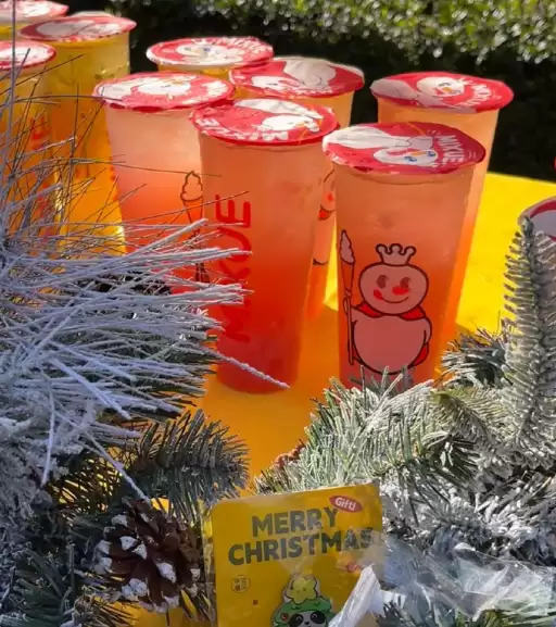 蜜雪冰城登陆美国好莱坞!定价2.5美元 首店日销800杯