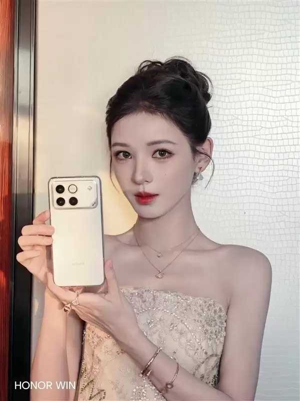 荣耀WIN系列发布：骁龙8E5+8500mAh重塑电竞旗舰