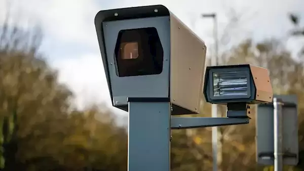英国2656名司机因测速摄像头故障被误罚