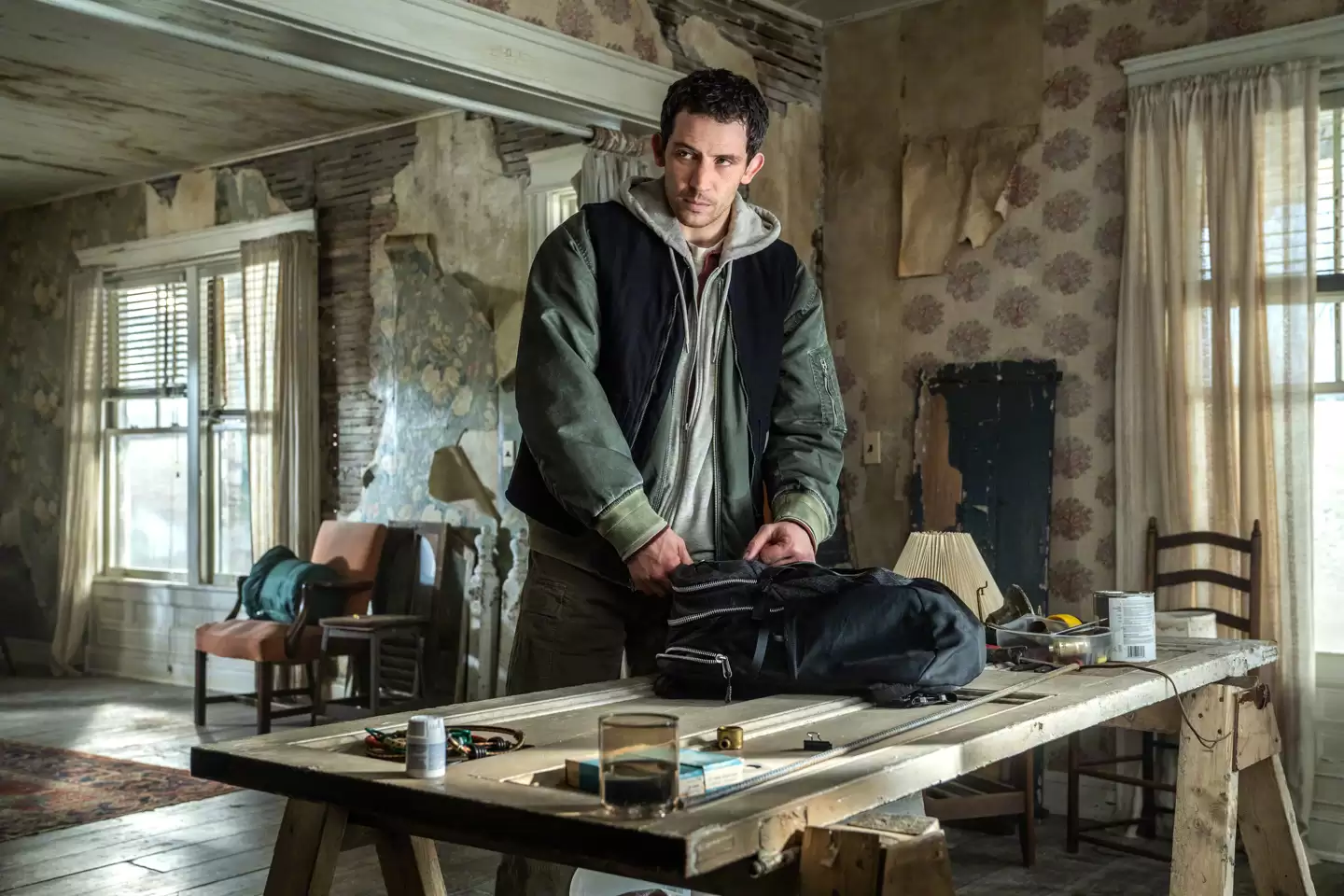 斯皮尔伯格全新科幻电影《揭秘日》发布首支预告：UFO、外星人和“真相”，2026 年上映