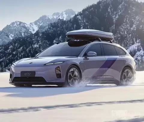 蔚来新ET5/ET5T远空套装限定版上市，限量555台售31.3万起