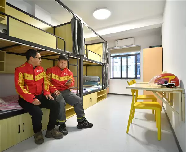 京东武汉独栋小哥之家首批骑手入住！免租金 拎包就能住