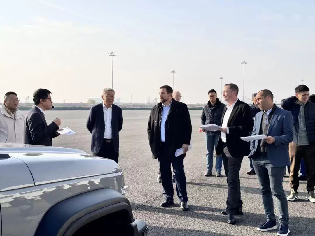 “东风Jeep”要来了？Jeep全球高层到访武汉